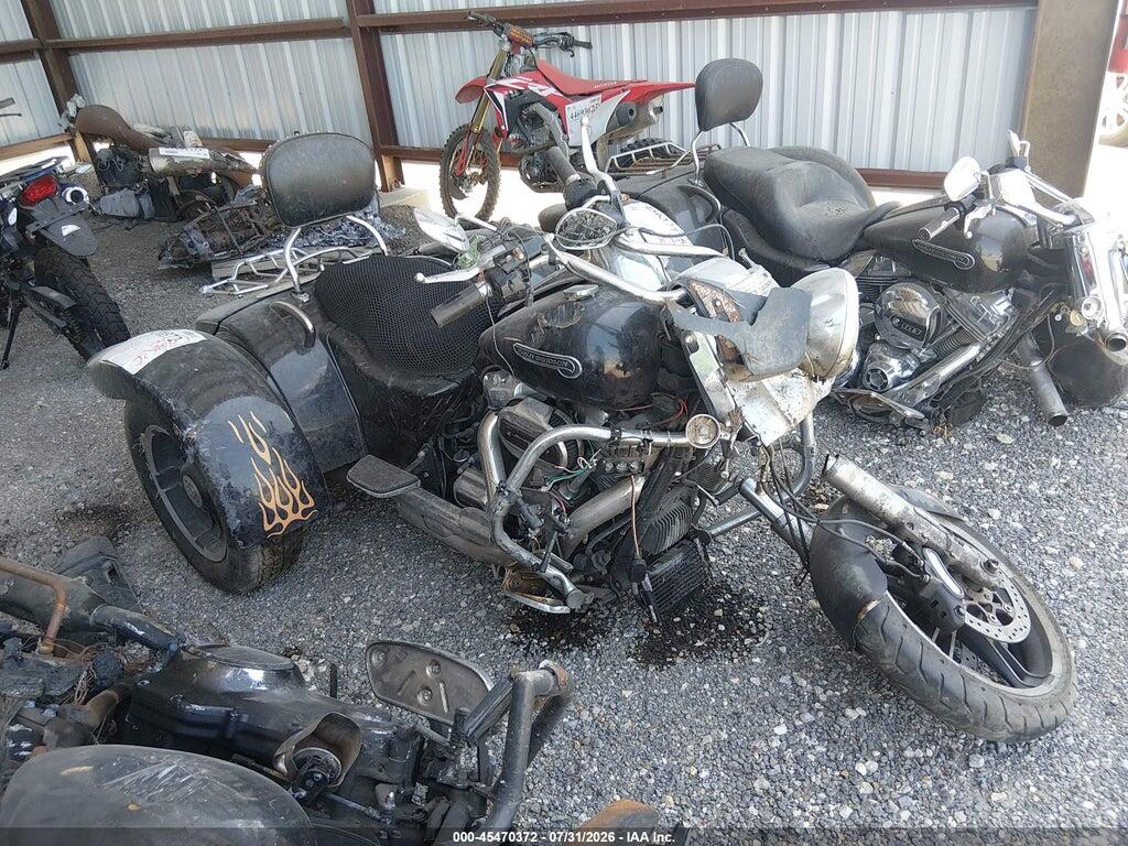 2018 HARLEY-DAVIDSON FLRT 1HD1MCC16JB851402