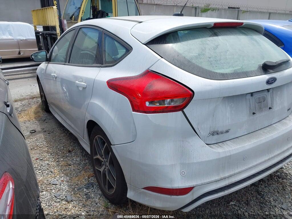 1FADP3K27GL396066 2016 FORD FOCUS photo no. 3