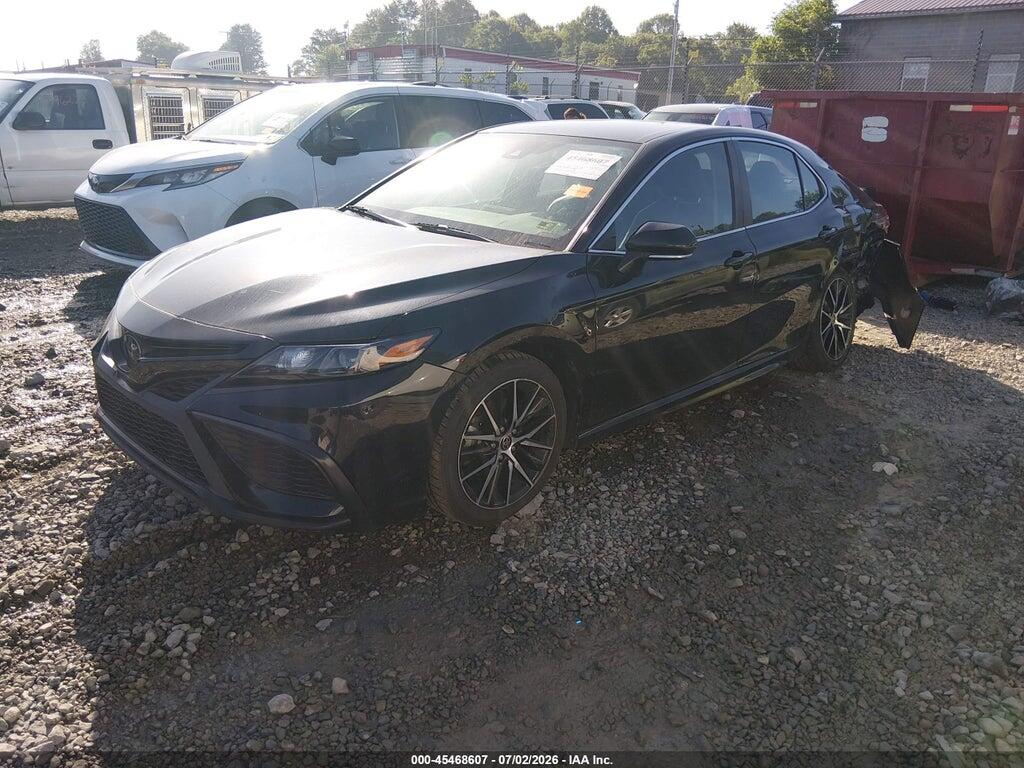 4T1G11AKXNU664884 2022 TOYOTA CAMRY photo no. 2