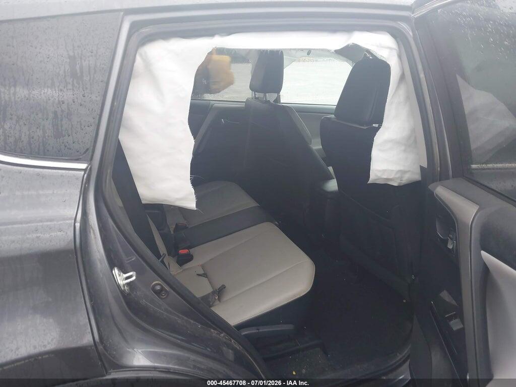 2T3DFREV9HW567484 2017 TOYOTA RAV4 photo no. 8