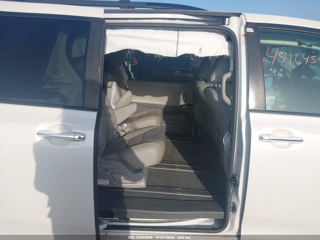 5TDYZ3DC2KS993712 2019 TOYOTA SIENNA photo no. 8