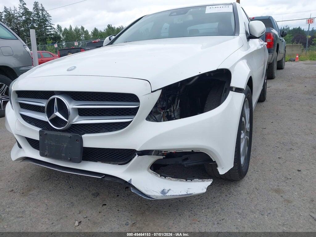 55SWF4KB8HU204944 2017 MERCEDES-BENZ C 300 photo no. 6