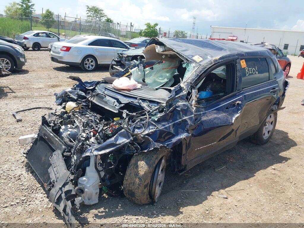 1C4PJMAB1GW313858 2016 JEEP CHEROKEE photo no. 2