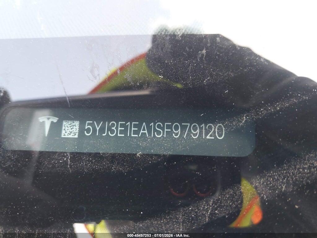 5YJ3E1EA1SF979120 2025 TESLA MODEL 3 photo no. 9