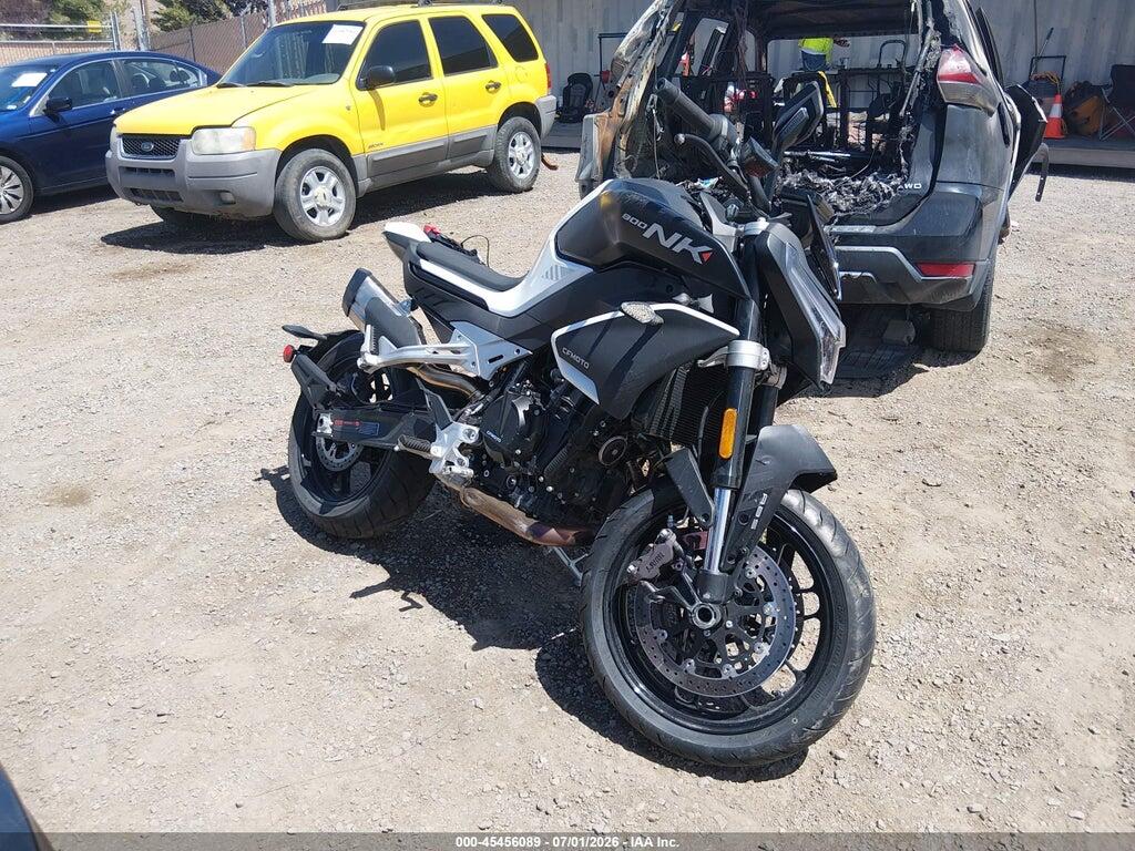 LCEPEYL42R6000475 2024 CF MOTO 800NK photo no. 1