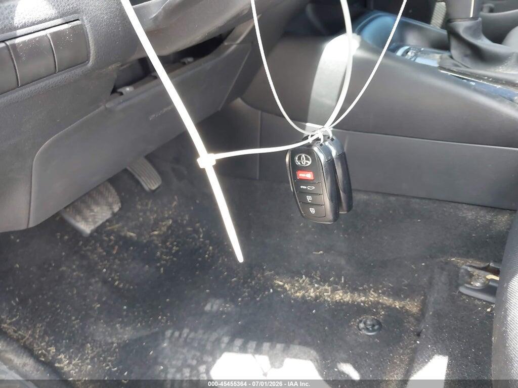 5YFS4MCE0RP195659 2024 TOYOTA COROLLA photo no. 11