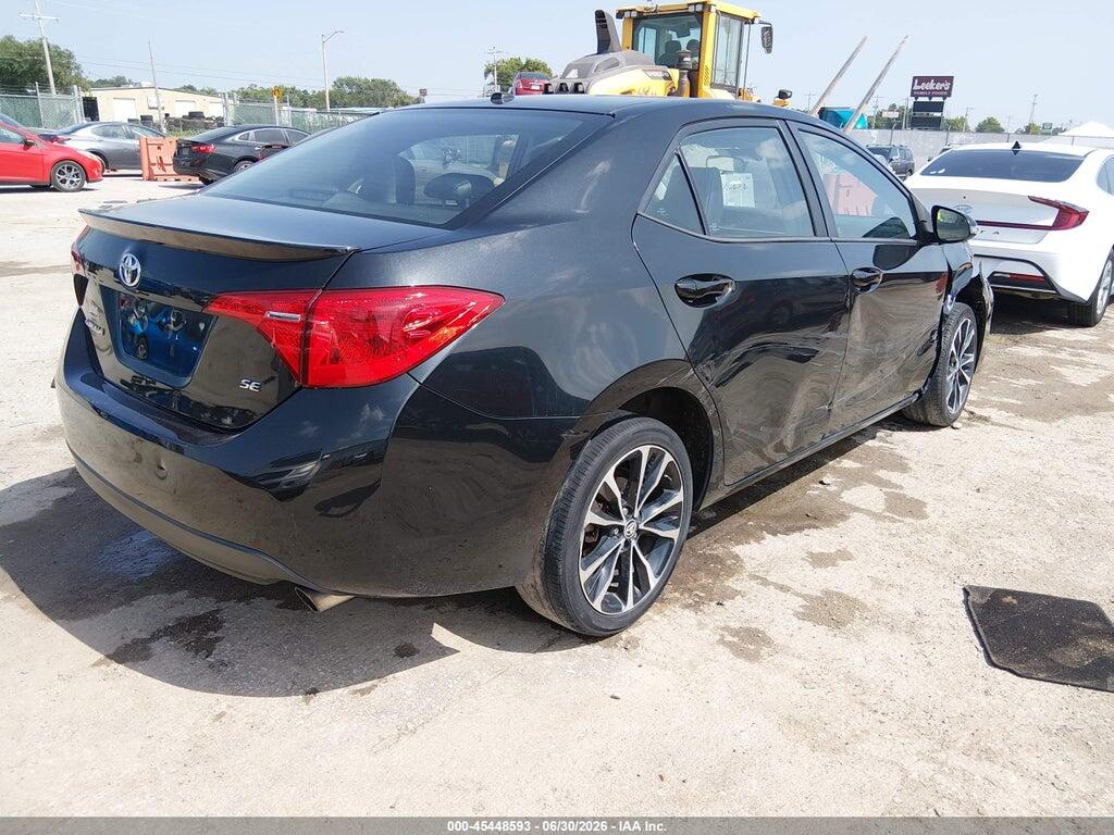5YFBURHE1JP801335 2018 TOYOTA COROLLA photo no. 4
