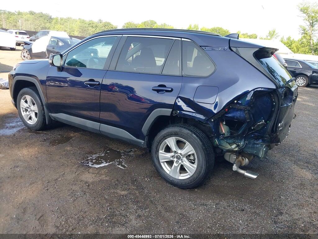 2T3P1RFV7MW215671 2021 TOYOTA RAV4 photo no. 3