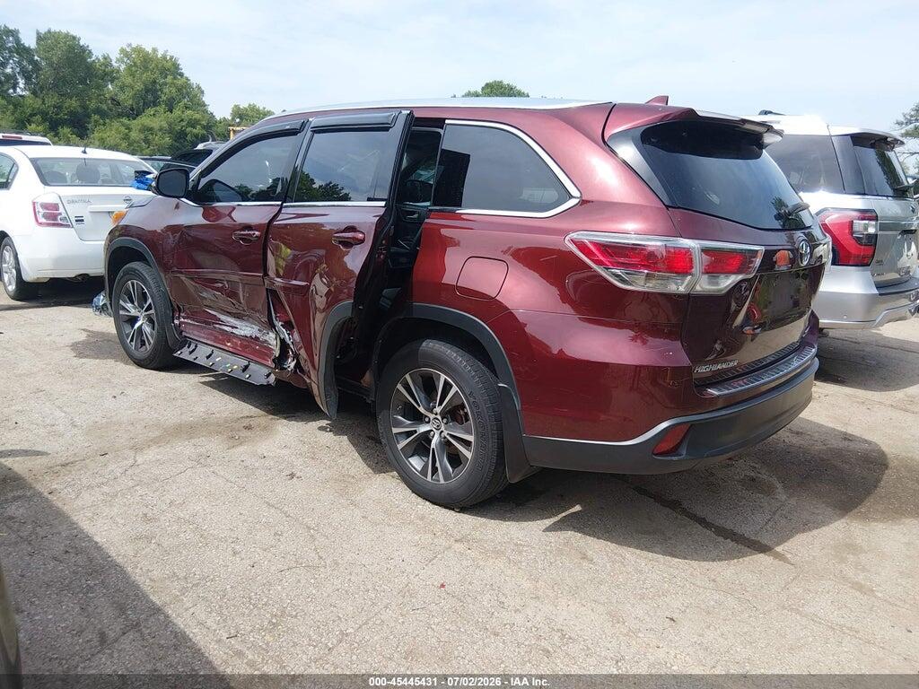 5TDJKRFH0GS324766 2016 TOYOTA HIGHLANDER photo no. 3