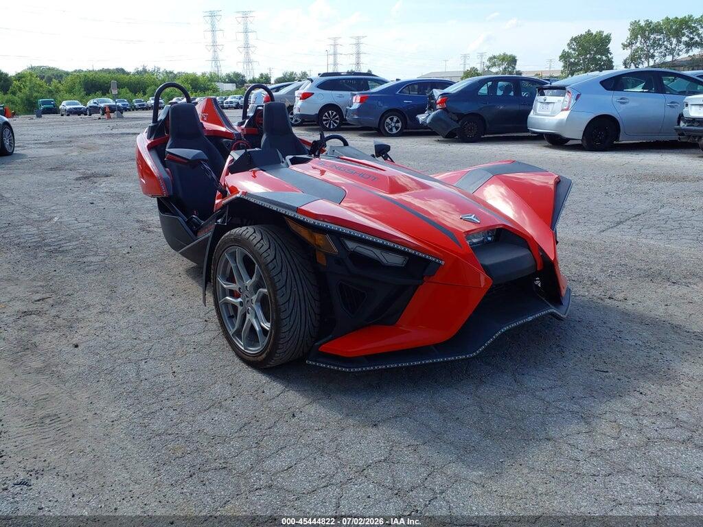 57XAAPHD4N8151943 2022 POLARIS SLINGSHOT photo no. 1