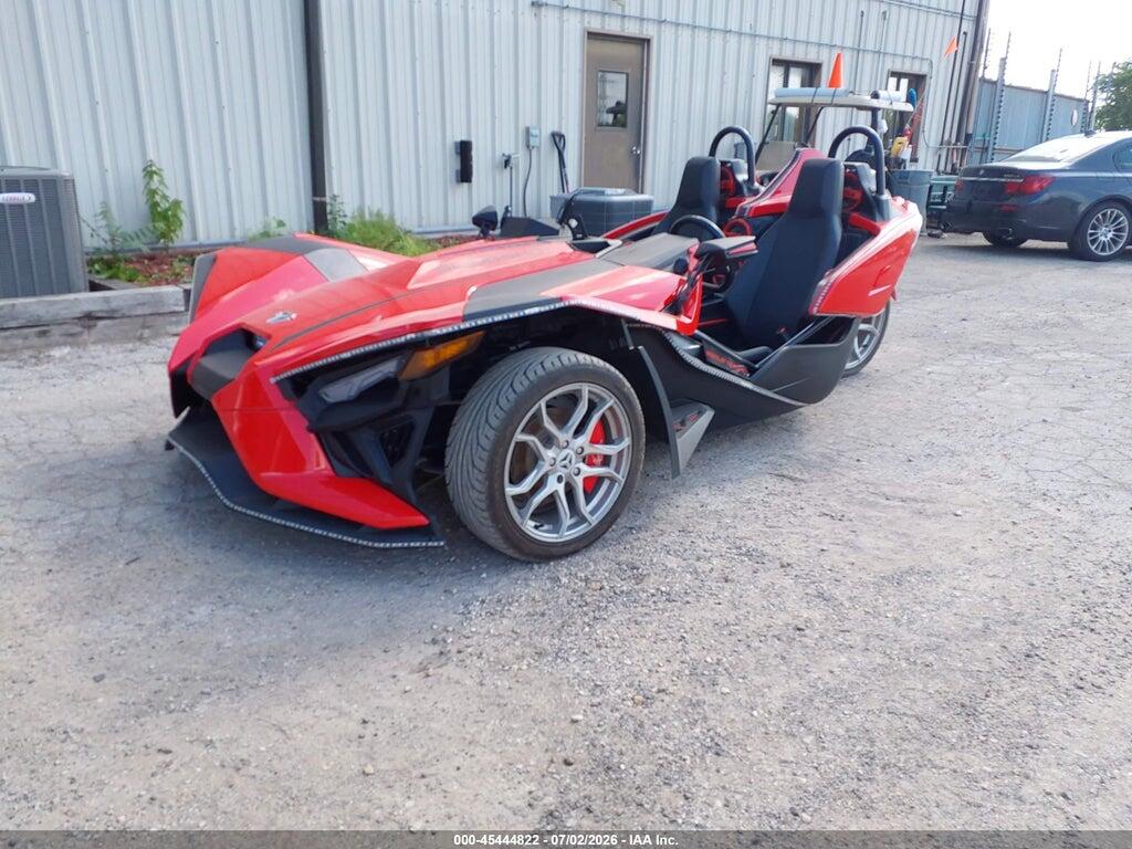 57XAAPHD4N8151943 2022 POLARIS SLINGSHOT photo no. 2