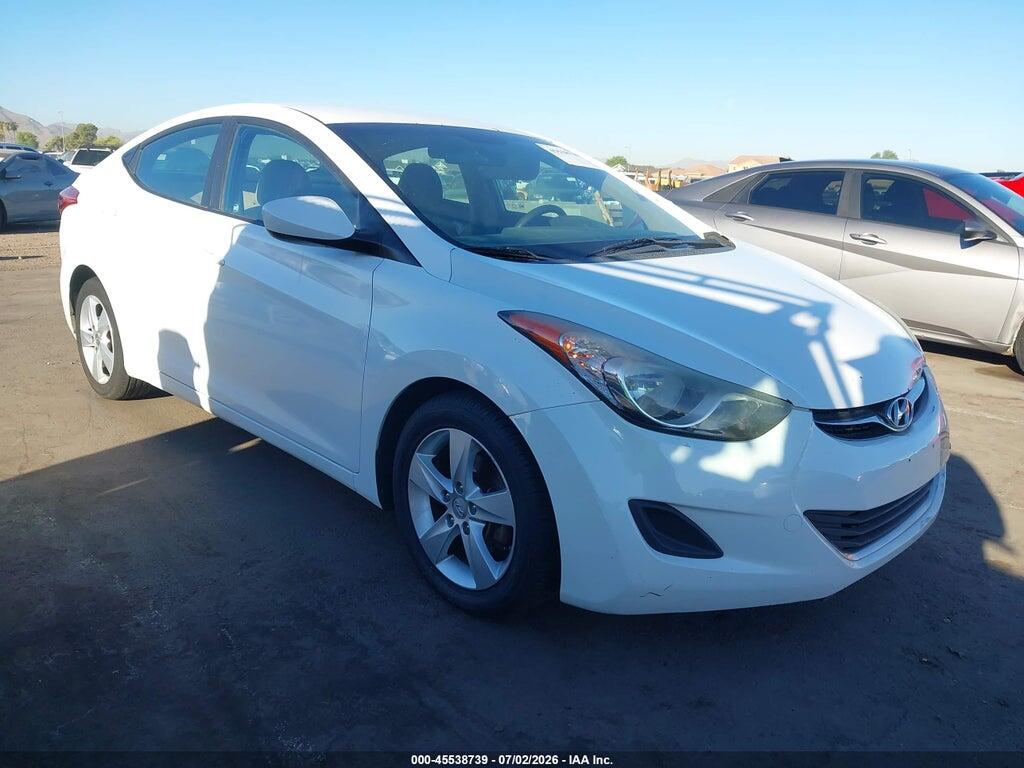 5NPDH4AE1DH357045 2013 HYUNDAI ELANTRA photo no. 1