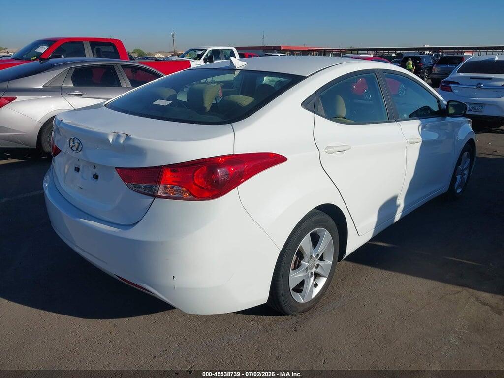 5NPDH4AE1DH357045 2013 HYUNDAI ELANTRA photo no. 4