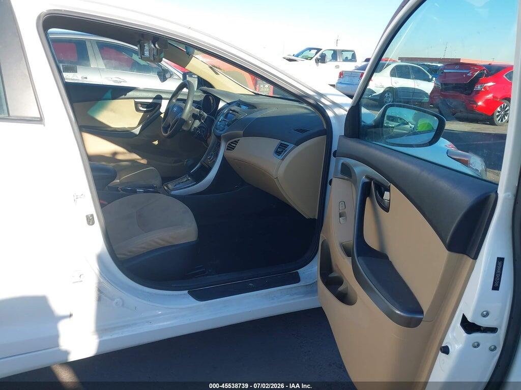 5NPDH4AE1DH357045 2013 HYUNDAI ELANTRA photo no. 5