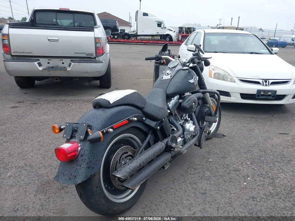1HD1JN511AB044643 2010 HARLEY-DAVIDSON FLSTFB photo no. 4