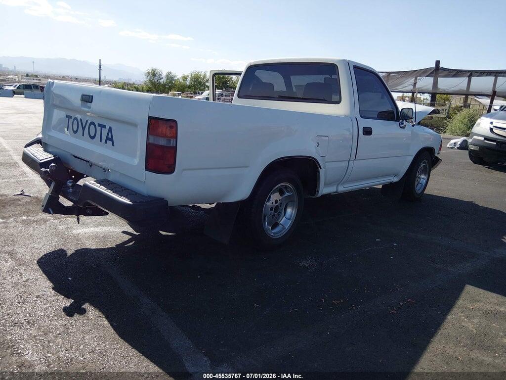 4TARN81A1PZ073863 1993 TOYOTA PICKUP photo no. 4