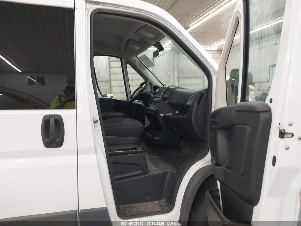 3C6TRVNG5HE523787 2017 RAM PROMASTER 1500 photo no. 5