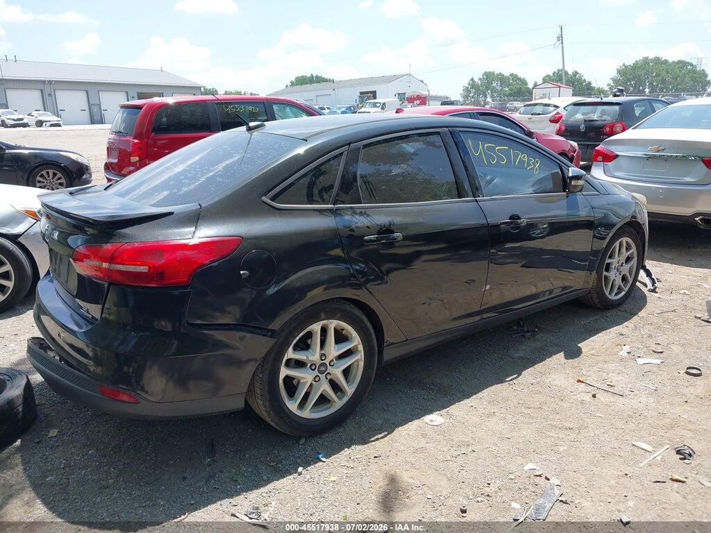 1FADP3F20FL286503 2015 FORD FOCUS photo no. 4