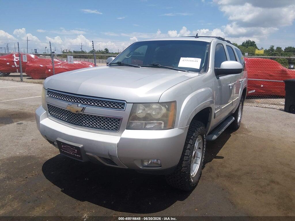 1GNUKBE00AR292088 2010 CHEVROLET TAHOE photo no. 2