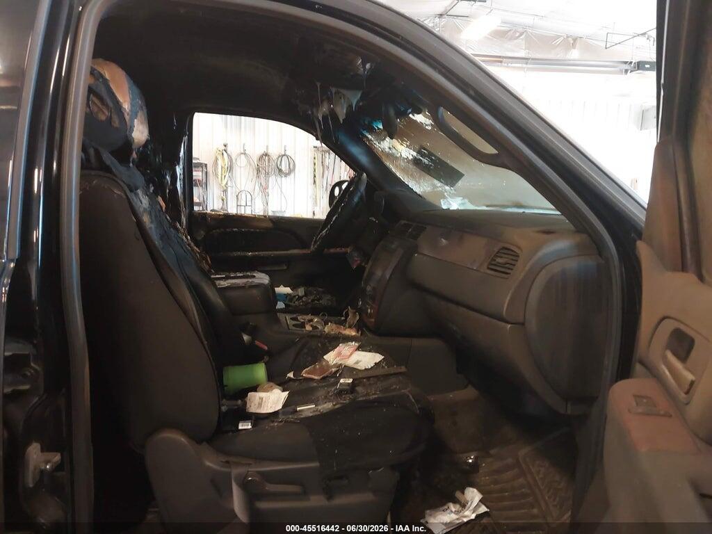 1GNSKAE07DR100218 2013 CHEVROLET TAHOE photo no. 5