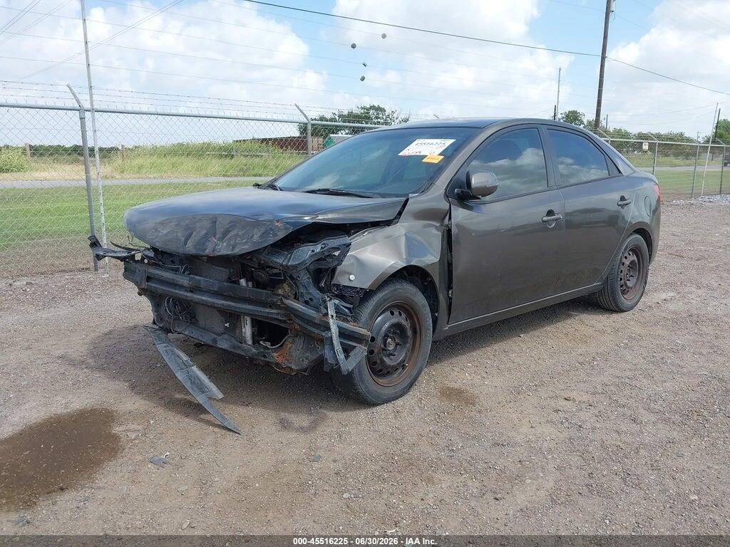 KNAFU4A2XC5475567 2012 KIA FORTE photo no. 2