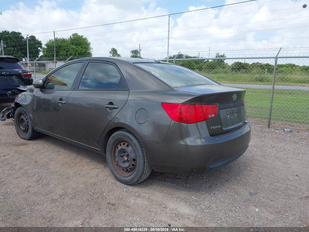 KNAFU4A2XC5475567 2012 KIA FORTE photo no. 3