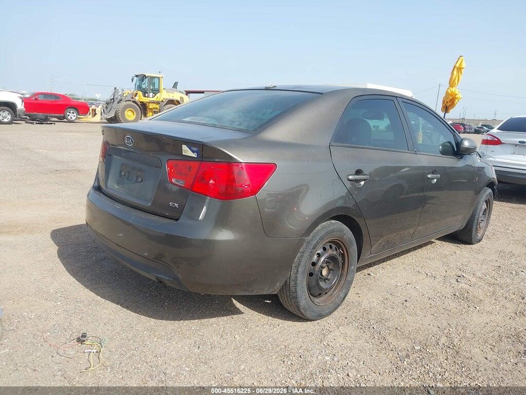 KNAFU4A2XC5475567 2012 KIA FORTE photo no. 4