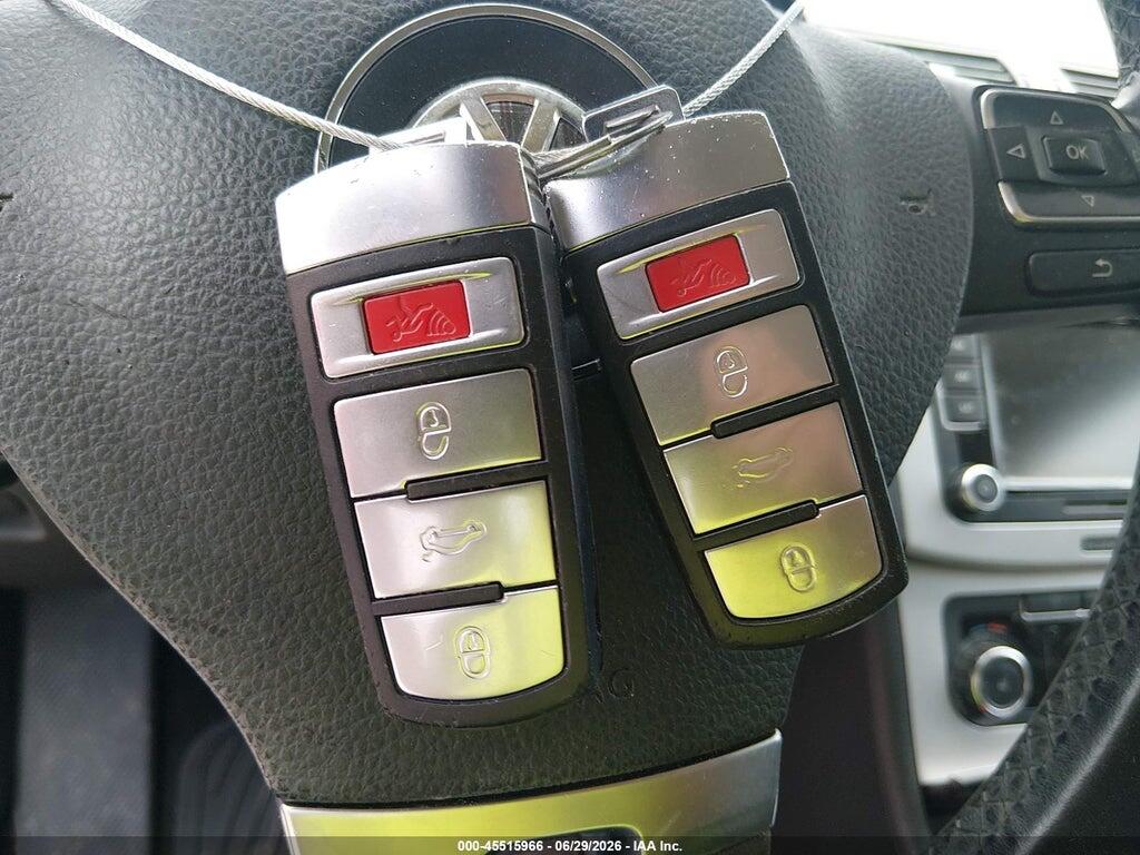 WVWML7AN3AE507765 2010 VOLKSWAGEN CC photo no. 11