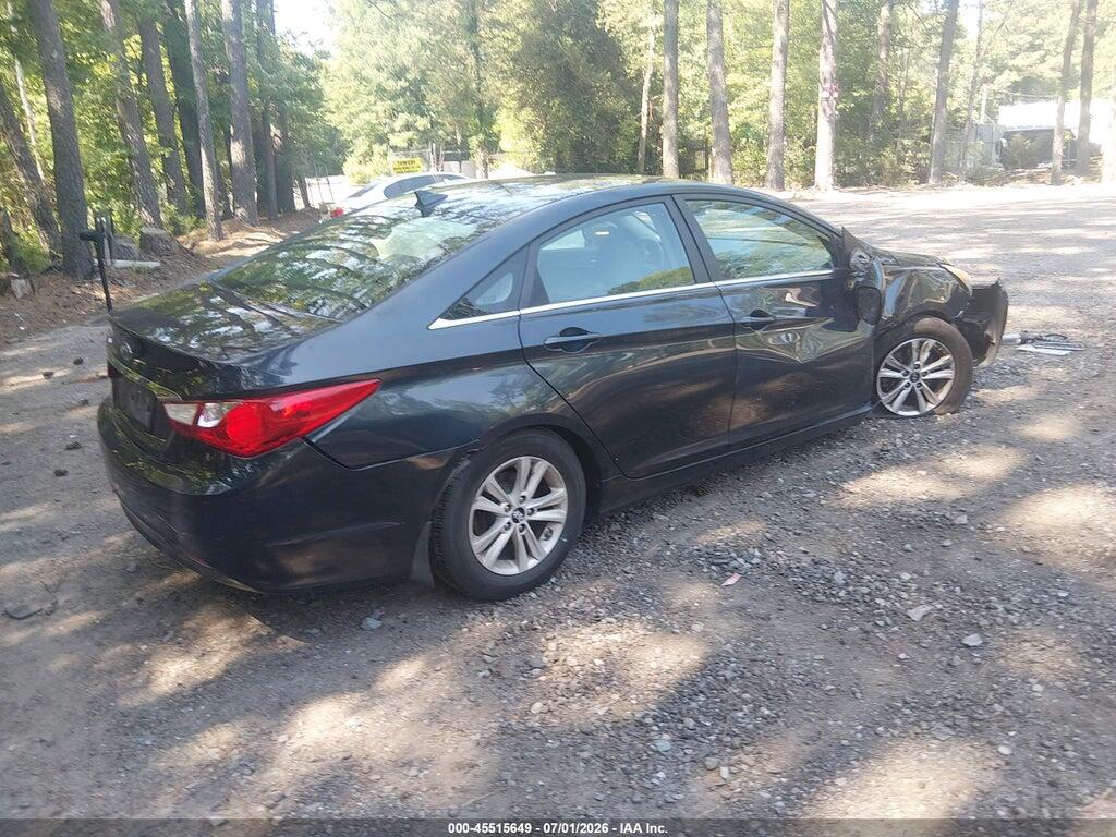 5NPEB4AC0DH629282 2013 HYUNDAI SONATA photo no. 4