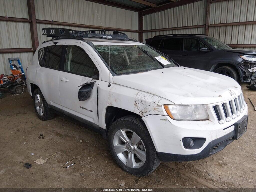 1J4NF1FBXBD135270 2011 JEEP COMPASS photo no. 1