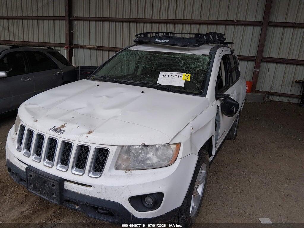 1J4NF1FBXBD135270 2011 JEEP COMPASS photo no. 6