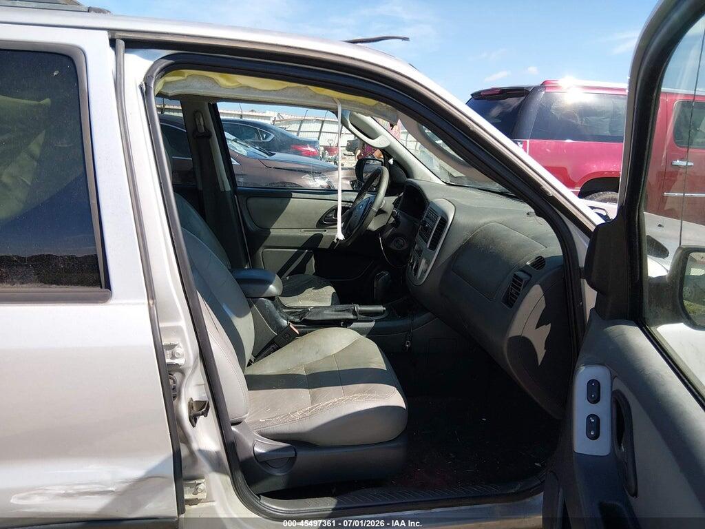 1FMCU03156KD19215 2006 FORD ESCAPE photo no. 5