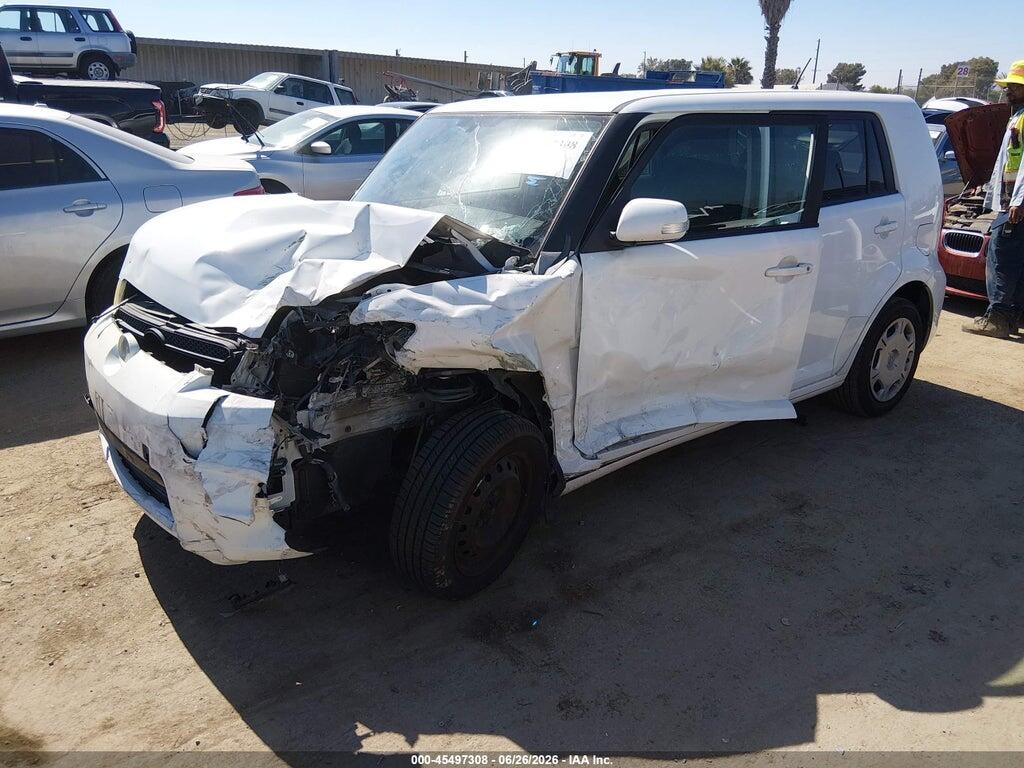 JTLZE4FE8EJ052727 2014 SCION XB photo no. 2