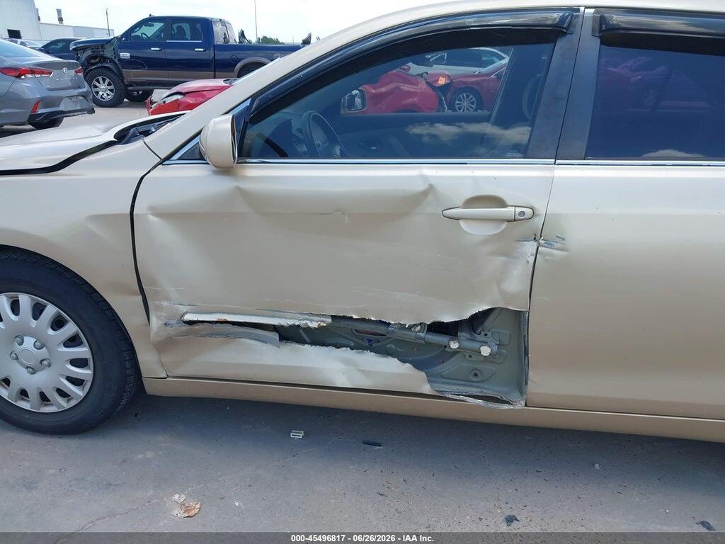 4T1BF3EK5BU651263 2011 TOYOTA CAMRY photo no. 6