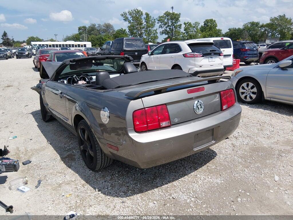 1ZVFT84N955232299 2005 FORD MUSTANG photo no. 3