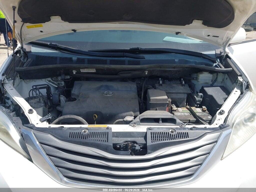 5TDYK3DC1ES524586 2014 TOYOTA SIENNA photo no. 10