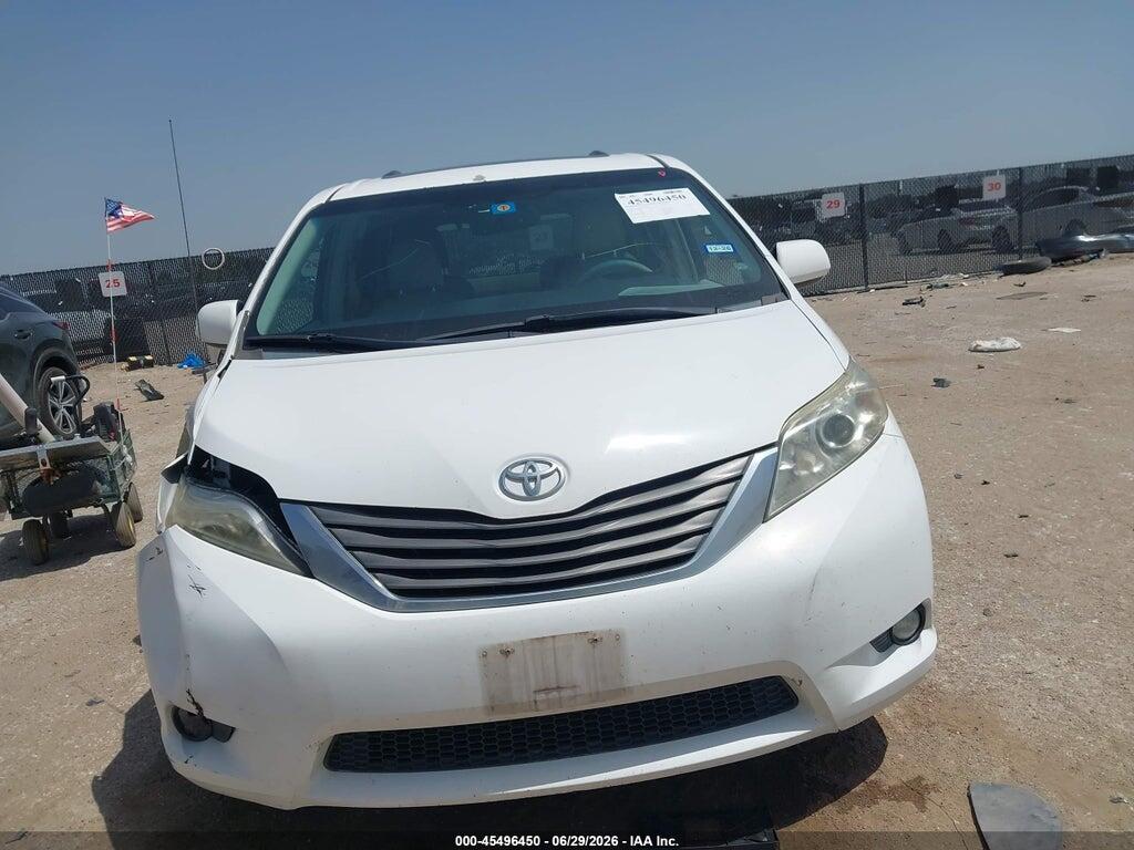 5TDYK3DC1ES524586 2014 TOYOTA SIENNA photo no. 12