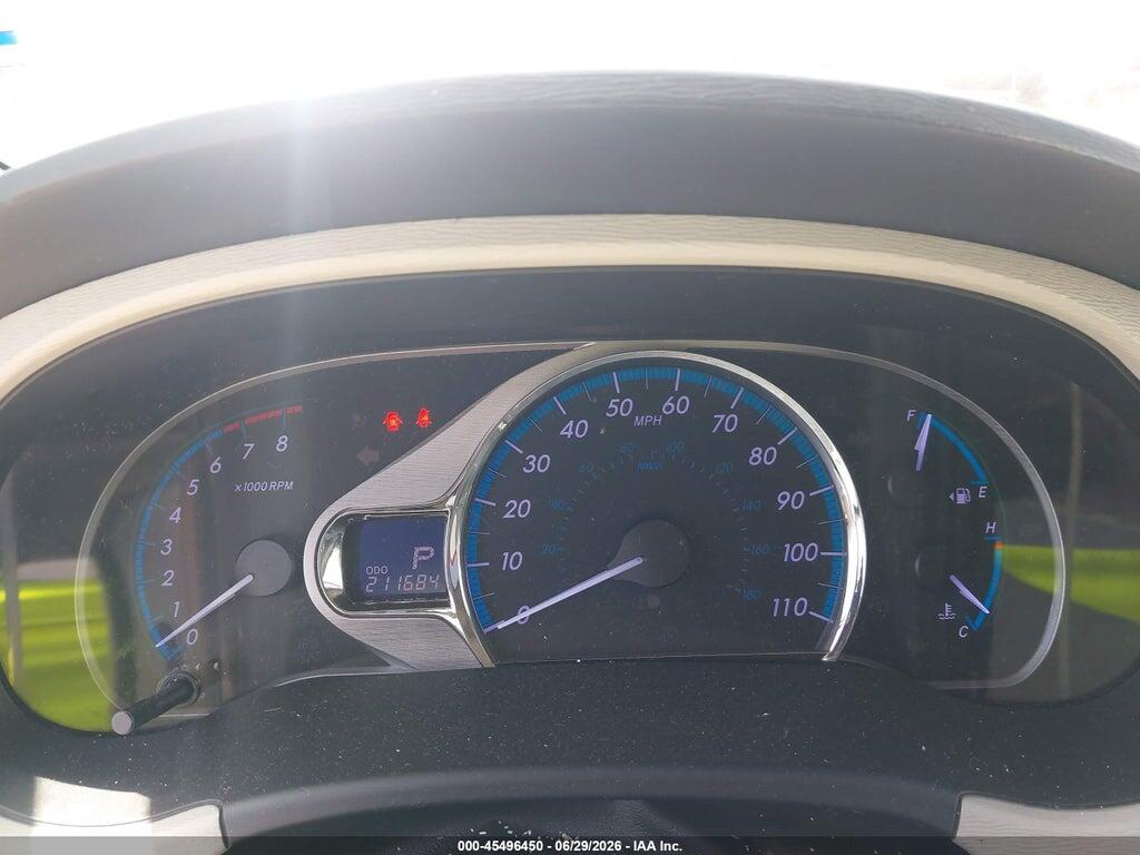 5TDYK3DC1ES524586 2014 TOYOTA SIENNA photo no. 7