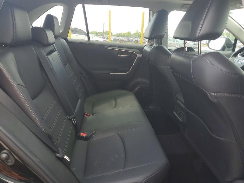 2021 TOYOTA RAV4 LIMITED — Фото 11 из 13