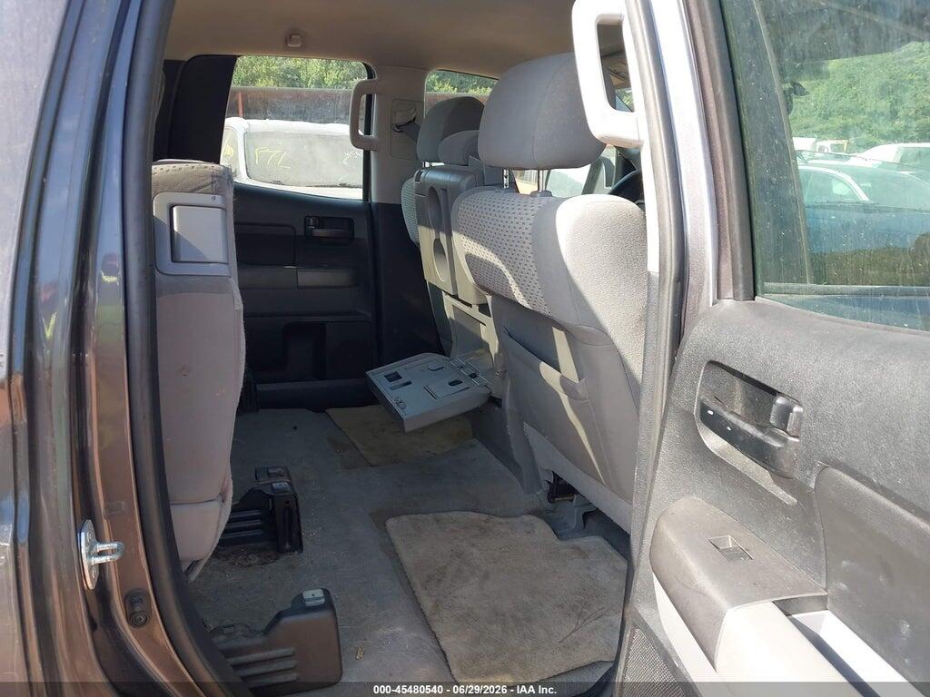 5TFRM5F19BX032836 2011 TOYOTA TUNDRA photo no. 8