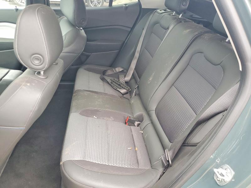 2025 CHEVROLET TRAX 1LT — Фото 11 из 13