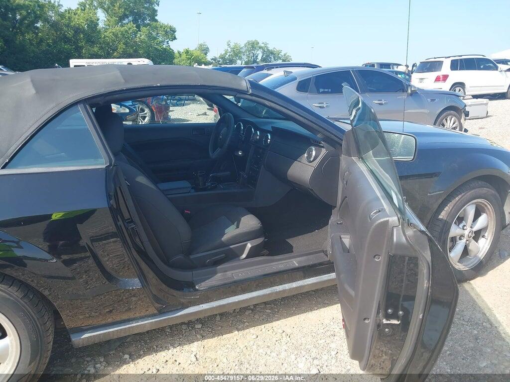 1ZVFT84N175320637 2007 FORD MUSTANG photo no. 5