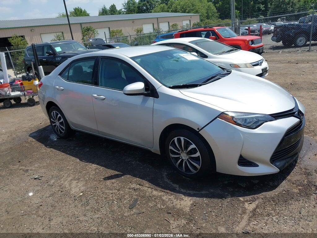5YFBURHE4HP653384 2017 TOYOTA COROLLA photo no. 1