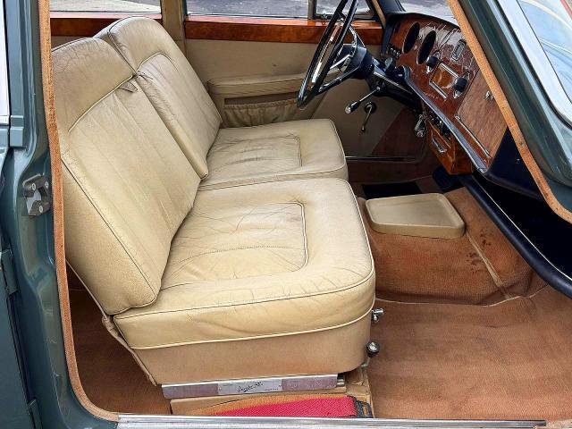 1964 VANDERHALL 4 LITRE R 1964 Vanden Plas Princess 4-Li — Фото 5 из 10