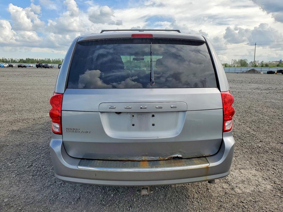 2013 DODGE GRAND CARAVAN SE — Фото 6 из 14