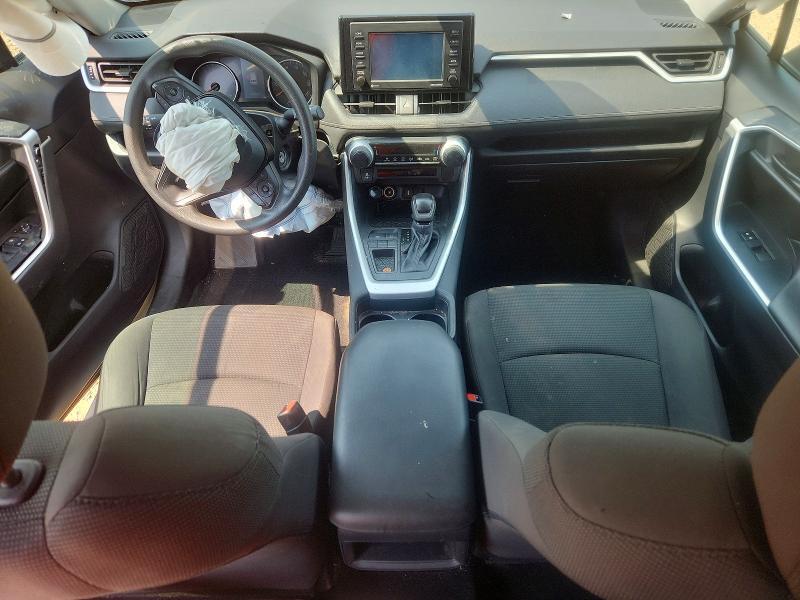 2021 TOYOTA RAV4 LE — Фото 8 из 14