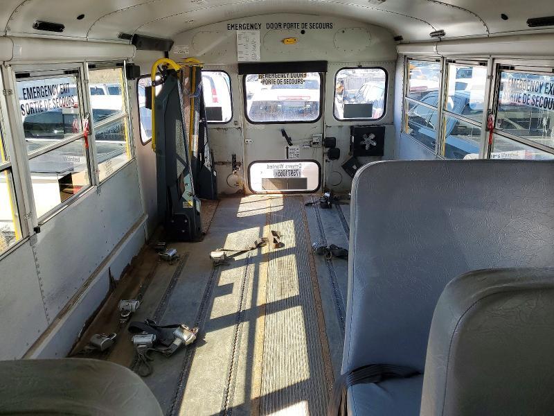 2010 THOMAS MINOTOUR G4500 - SCHOOL BUS — Фото 6 из 10