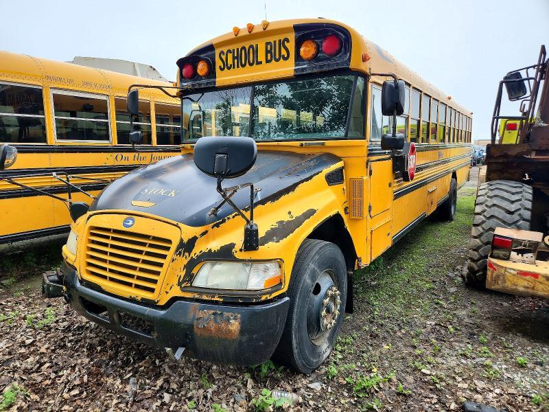 2013 BLUEBIRD VISION - SCHOOL BUS — Фото 2 из 10