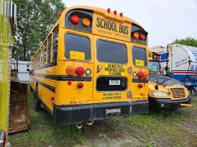 2013 BLUEBIRD VISION - SCHOOL BUS — Фото 3 из 10