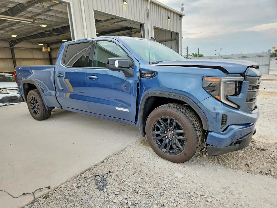 2026 GMC SIERRA C1500 — Фото 4 из 12